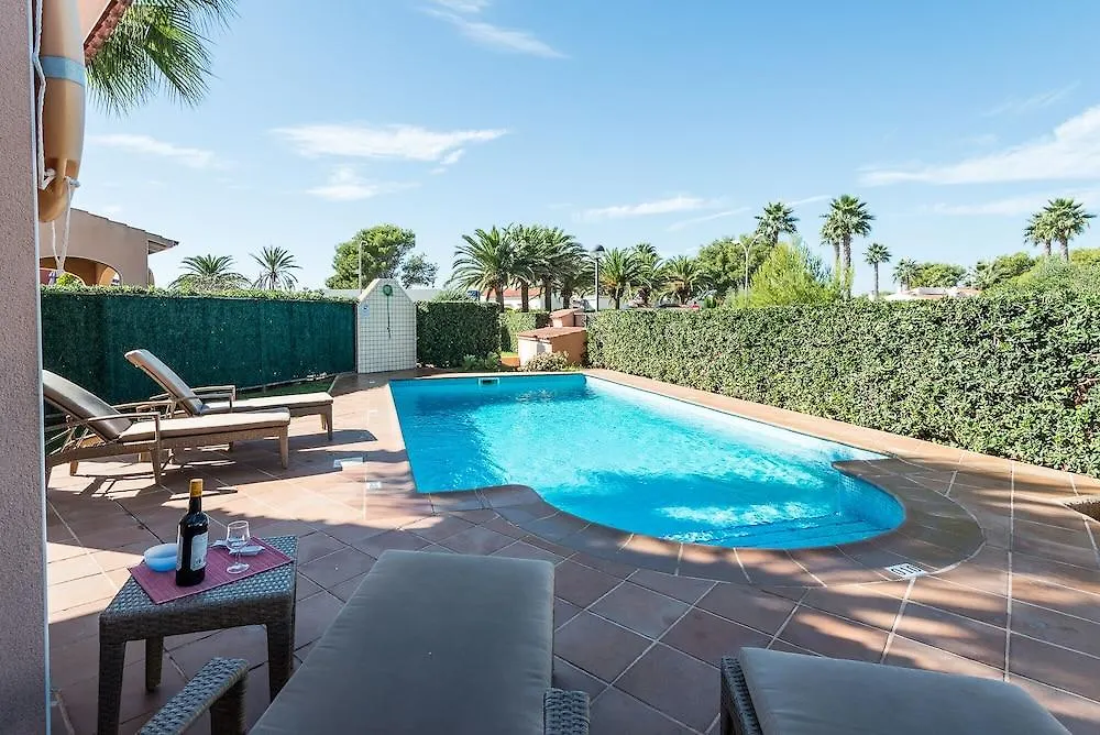 Apartamentos Maribel Cala Blanca  0*, Cala Blanca (Menorca) España