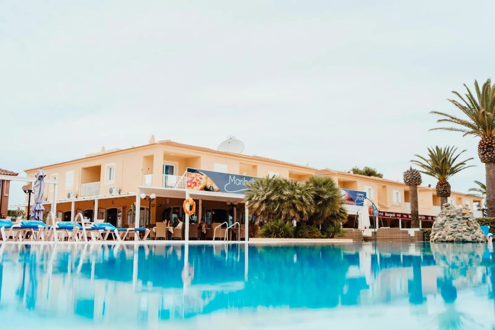 Villa Apartamentos Maribel Cala Blanca