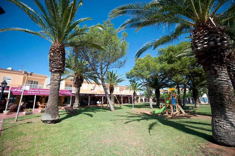 Apartamentos Maribel Cala Blanca  Villa