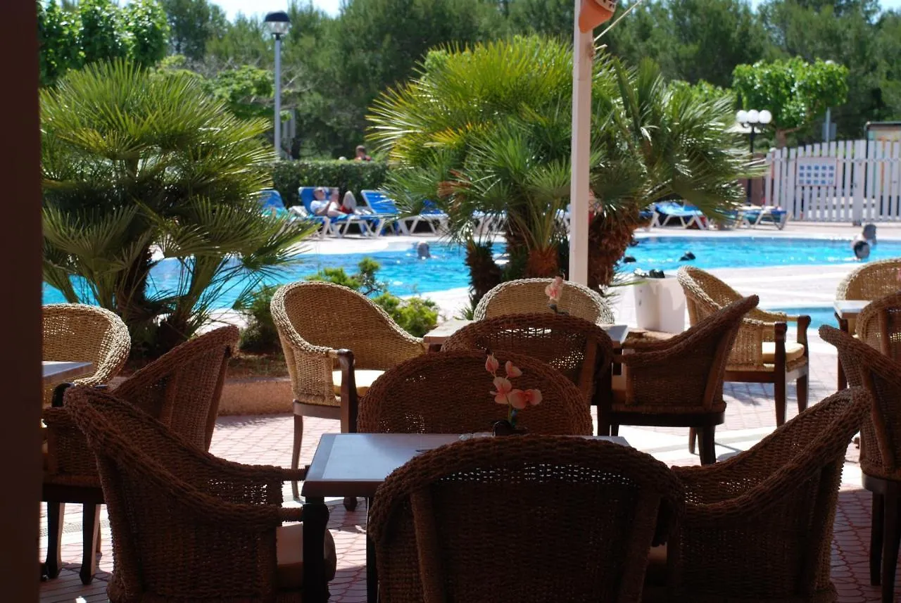 Apartamentos Maribel Cala Blanca