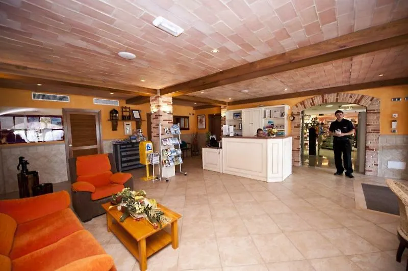 Apartamentos Maribel Κάλα Μπλάνκα Βίλα