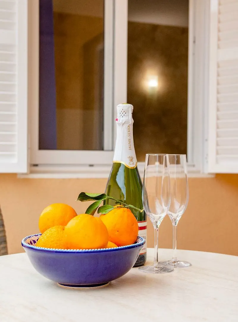 Apartamentos Maribel Cala Blanca  Cala Blanca (Menorca)