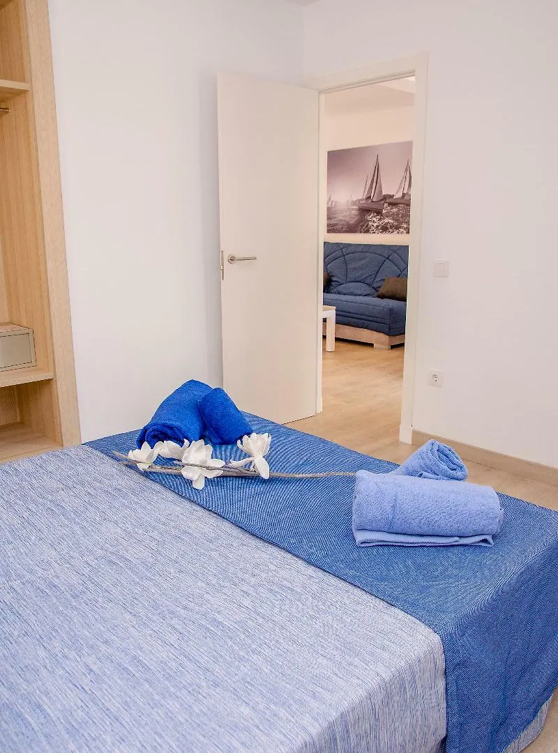 Apartamentos Maribel Cala Blanca  España