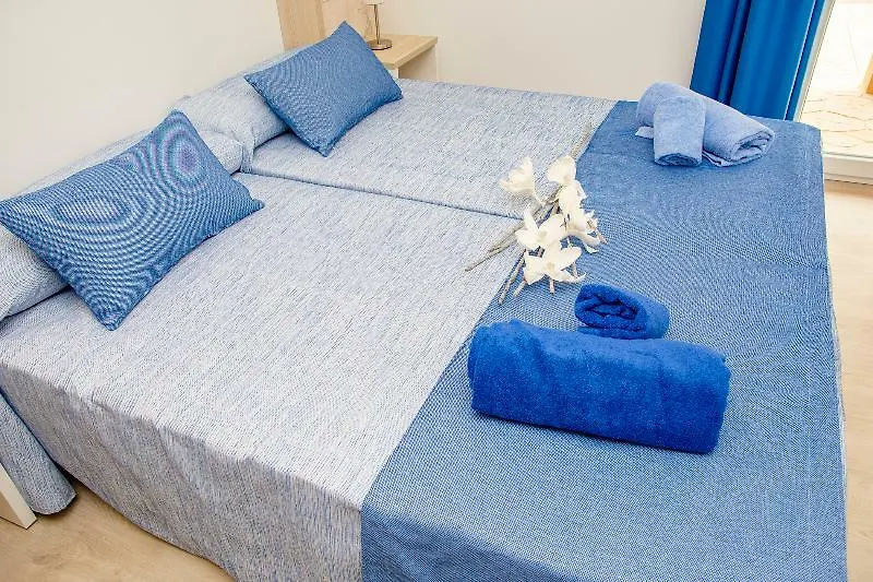 Apartamentos Maribel Cala Blanca  0*, Cala Blanca (Menorca)