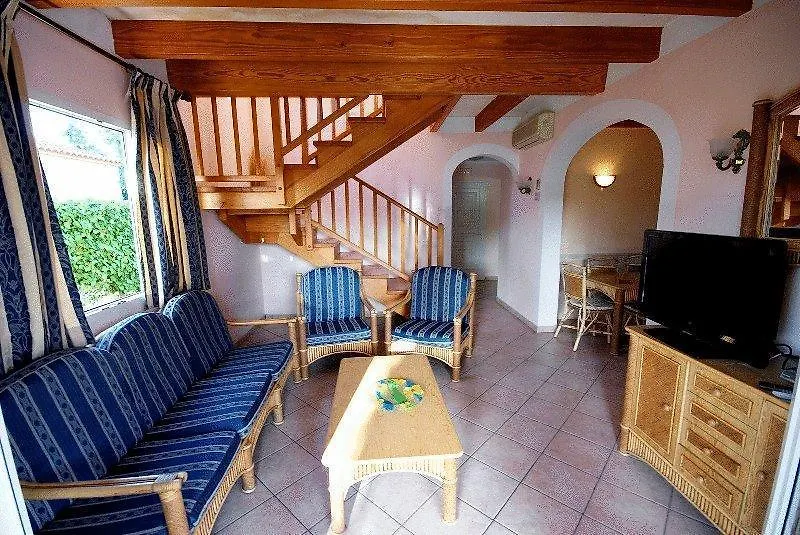 Apartamentos Maribel Cala Blanca  Villa Cala Blanca (Menorca)
