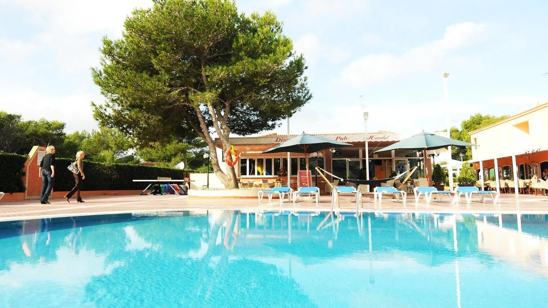 Apartamentos Maribel Cala Blanca  Villa